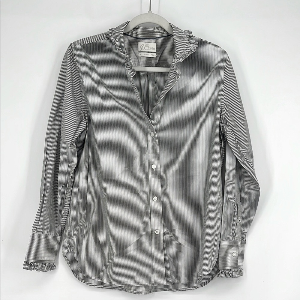 J.Crew Classic Fit Ruffle Collar Button Down Shirt Striped Navy White Preppy 8 - Picture 2 of 11